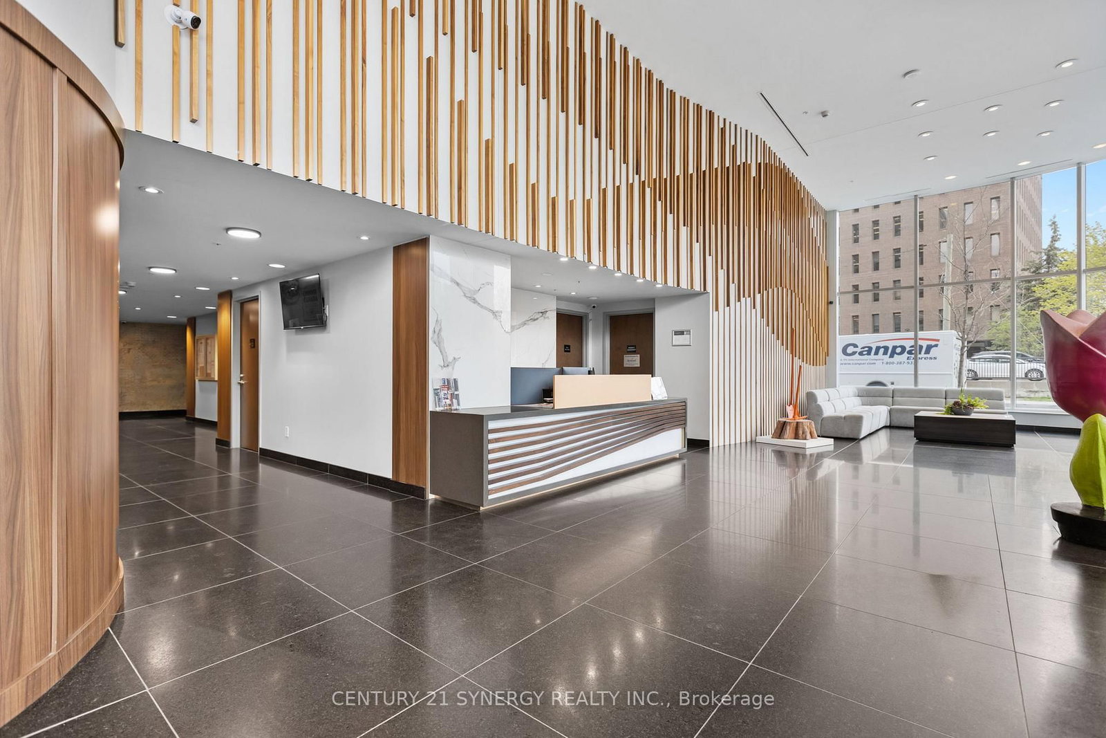 805 Carling Avenue • #506 • Ottawa, ON photo 5