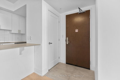 805 Carling Avenue • #506 • Ottawa, ON photo 7