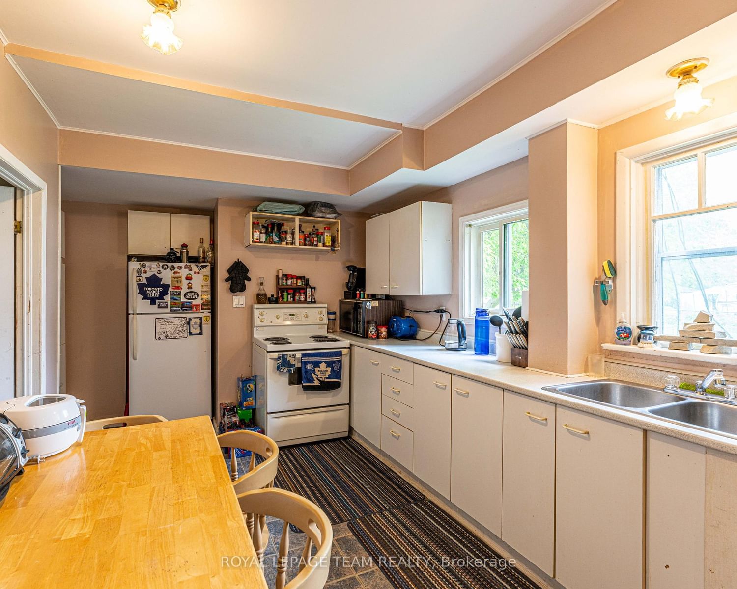 6607-6613 Fourth Line Road • North Gower, ON photo 33