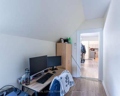 6607-6613 Fourth Line Road • North Gower, ON photo 8