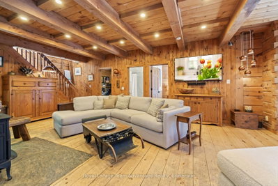 182 Woodland Lane — more photos
