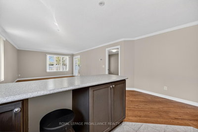 157 Steacy Gardens E • Brockville, ON photo 9