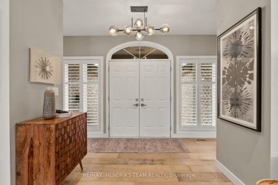 8152 Westminster Drive • Niagara Falls, ON photo 5