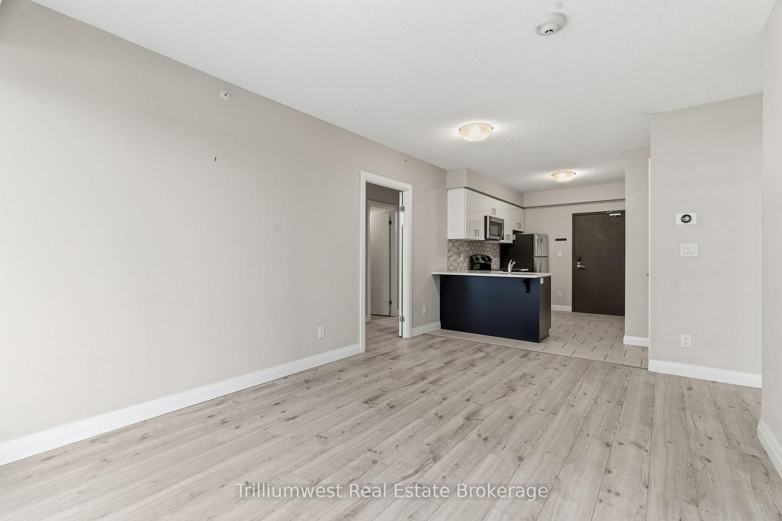 53 Arthur Street S, Unit 601 - Photo 15