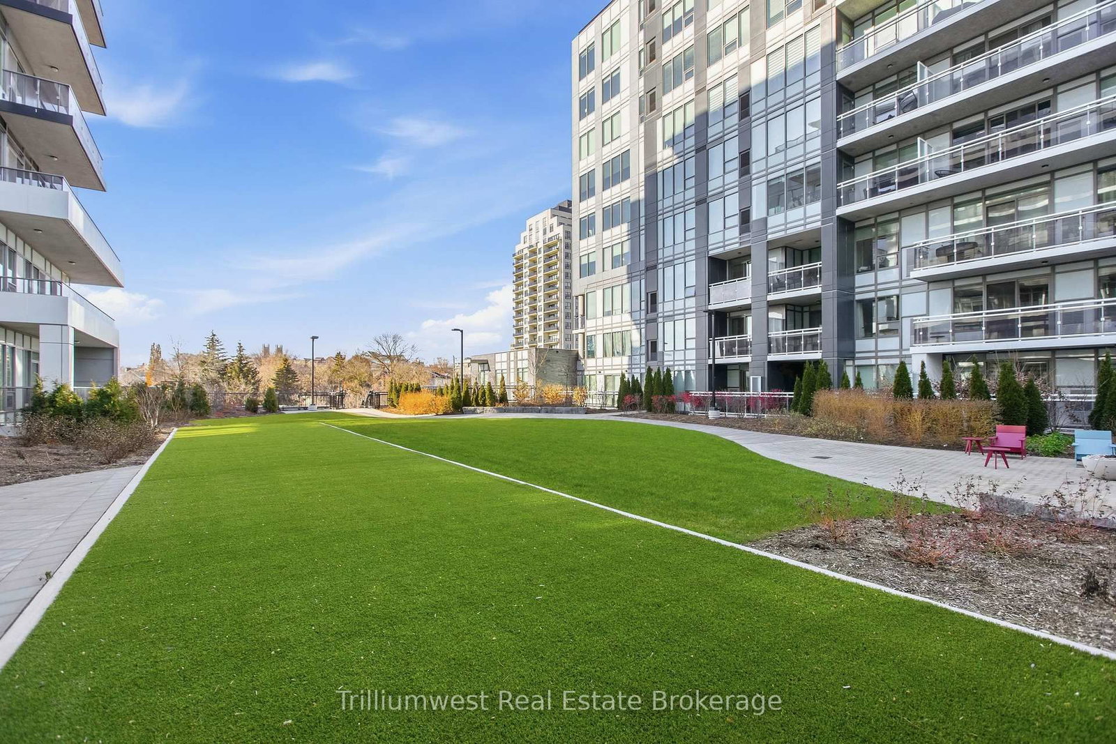 53 Arthur Street S, Unit 601 - Photo 42