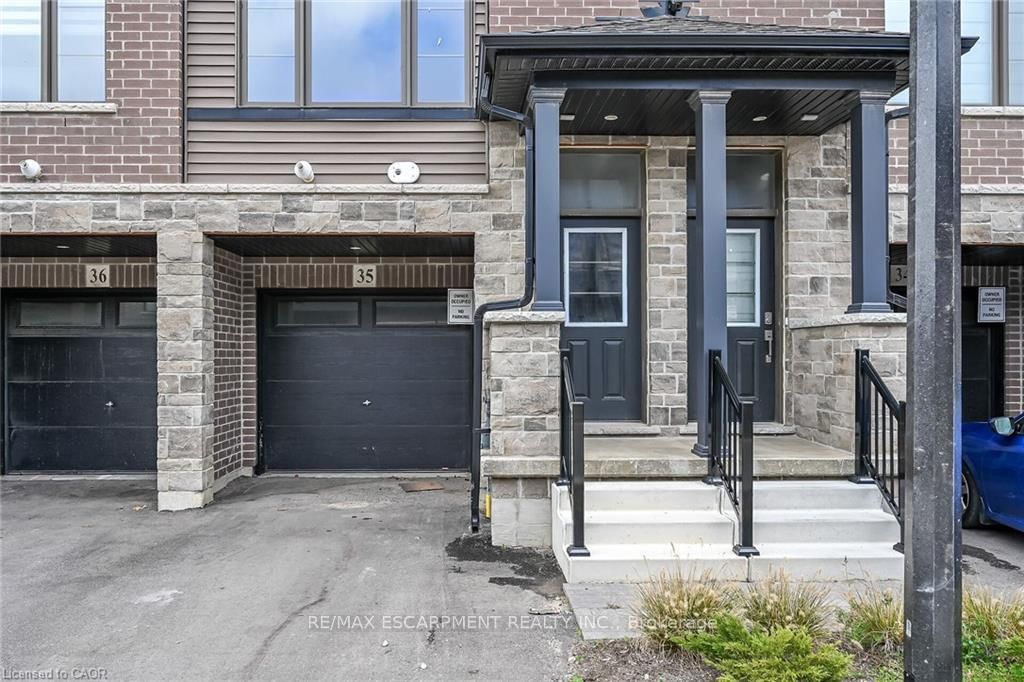120 COURT Drive, Unit 35 - Photo 4