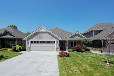 16 Colin Avenue