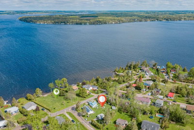 10 Alexander Avenue • Kawartha Lakes, ON photo 4