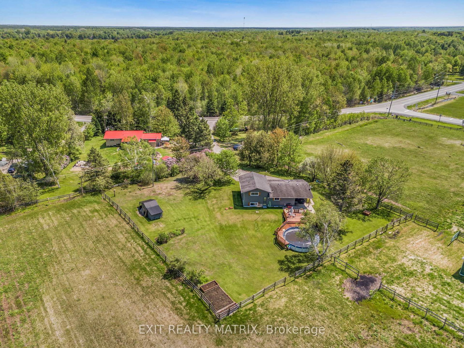 6416 Saumure Road • Limoges, ON photo 38