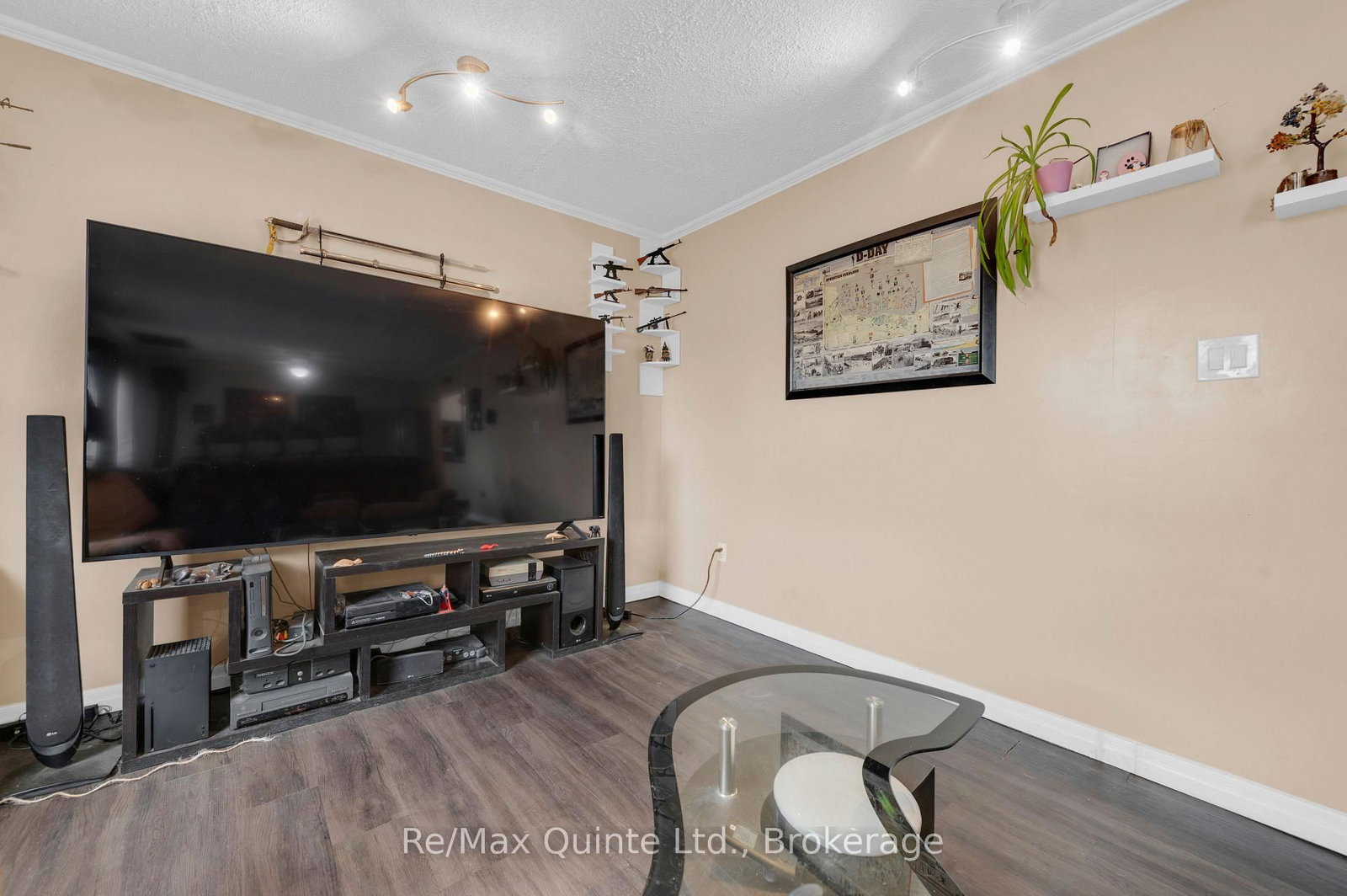 60 Oxford Road • Hastings, ON photo 4