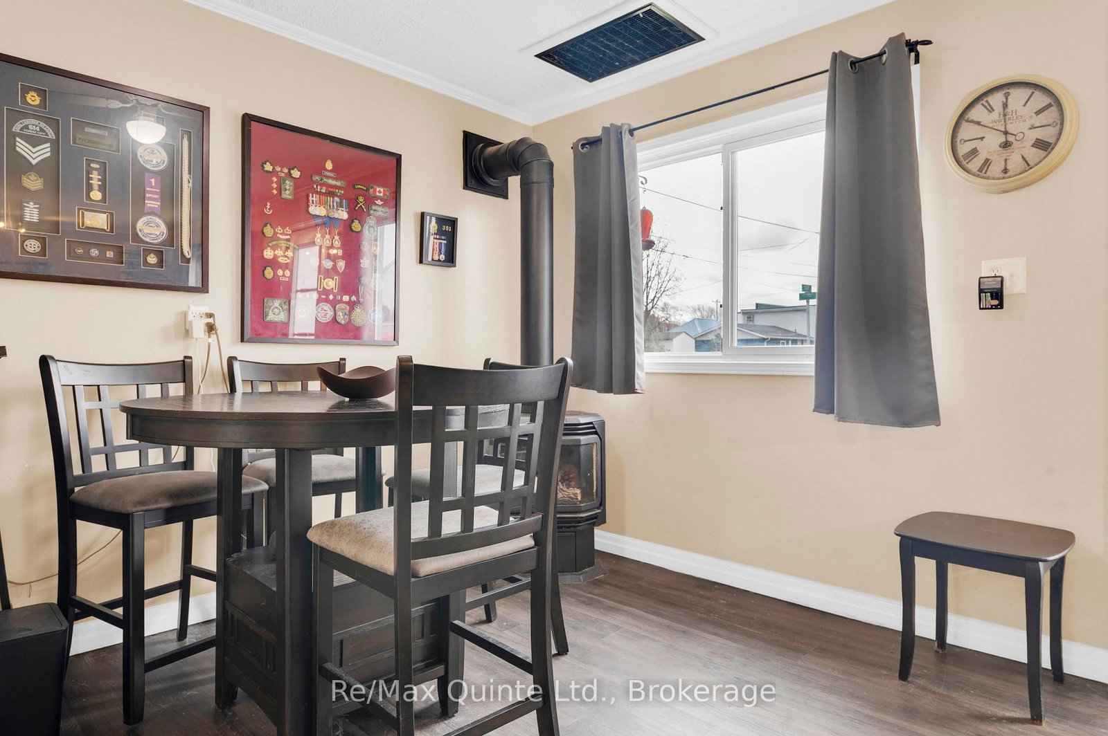 60 Oxford Road • Hastings, ON photo 6