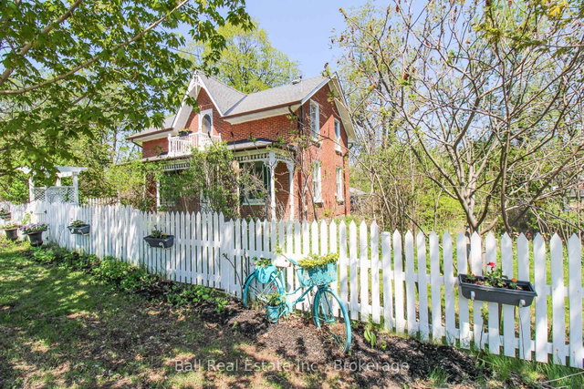 1175 Heritage Line