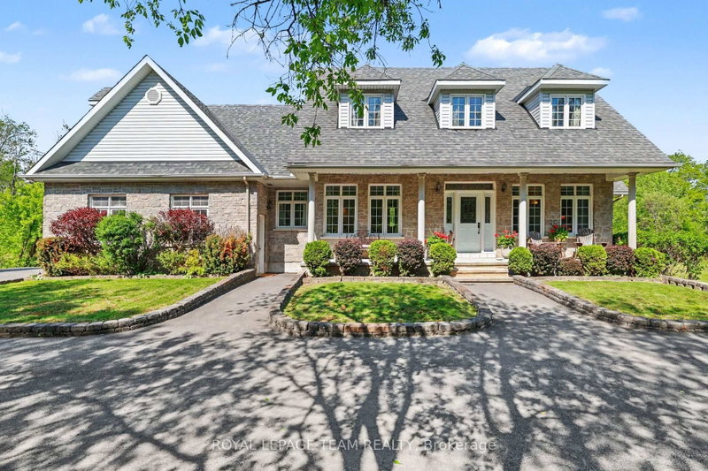3 Kimini Drive