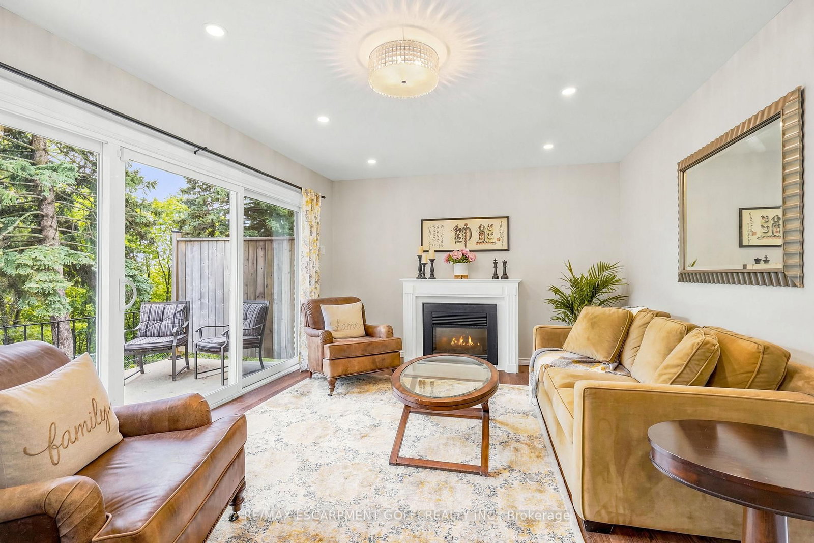 14 Leslie Drive • Hamilton, ON photo 14