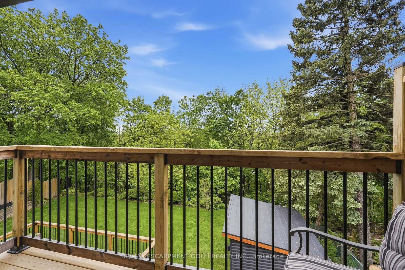 14 Leslie Drive • Hamilton, ON photo 19
