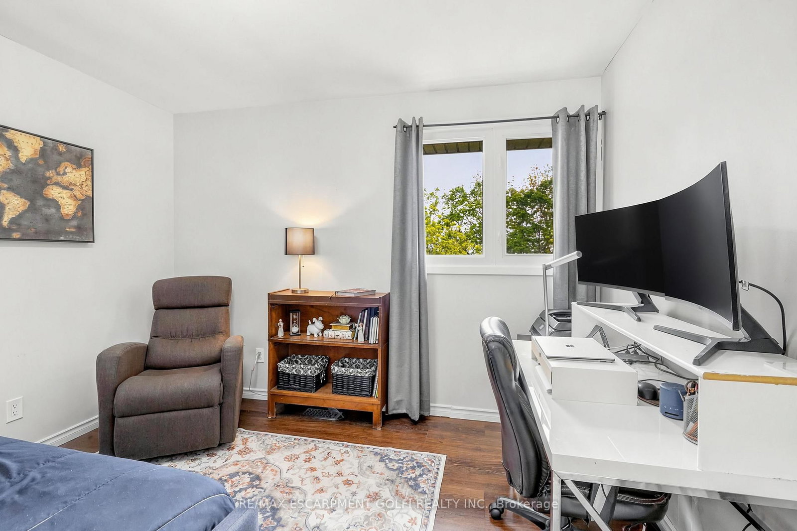 14 Leslie Drive • Hamilton, ON photo 24