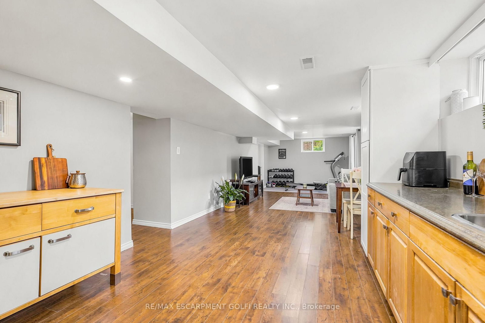 14 Leslie Drive • Hamilton, ON photo 32