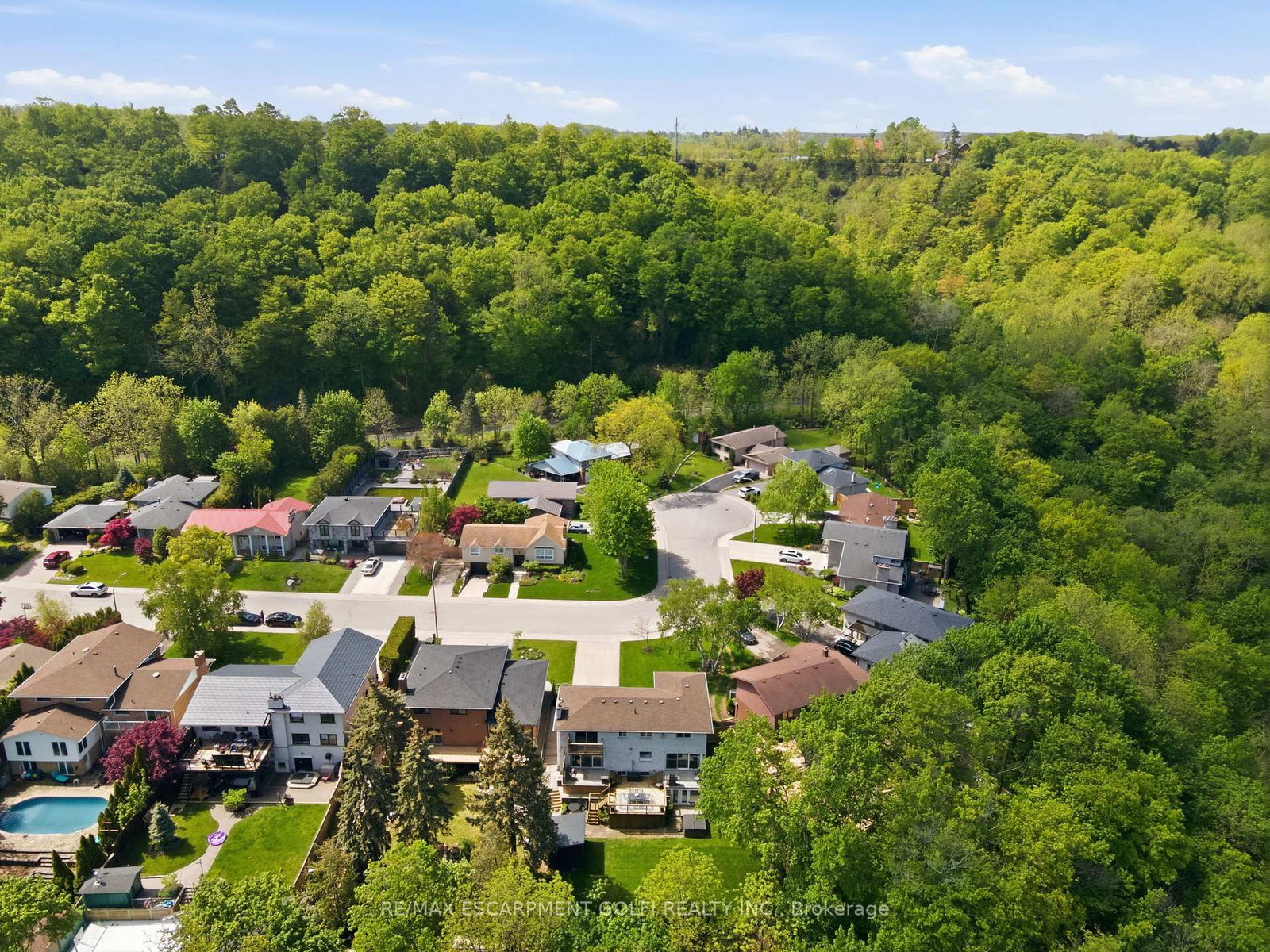 14 Leslie Drive • Hamilton, ON photo 46