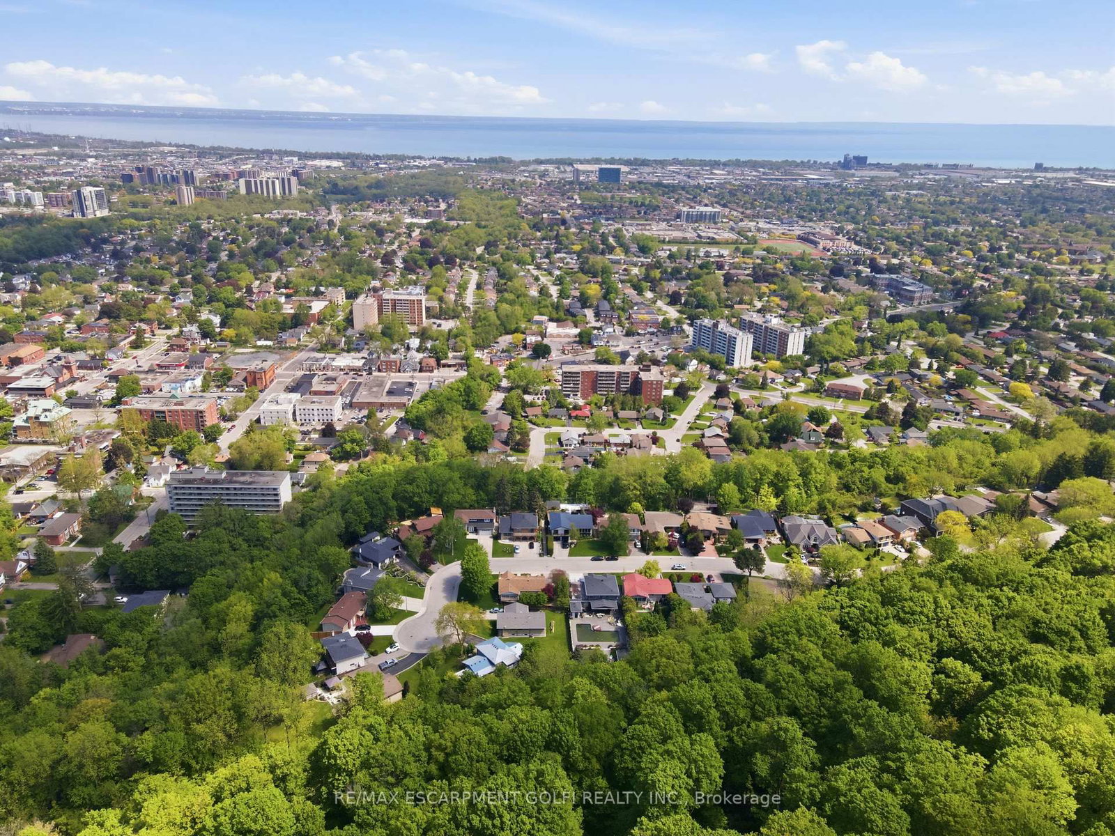 14 Leslie Drive • Hamilton, ON photo 48