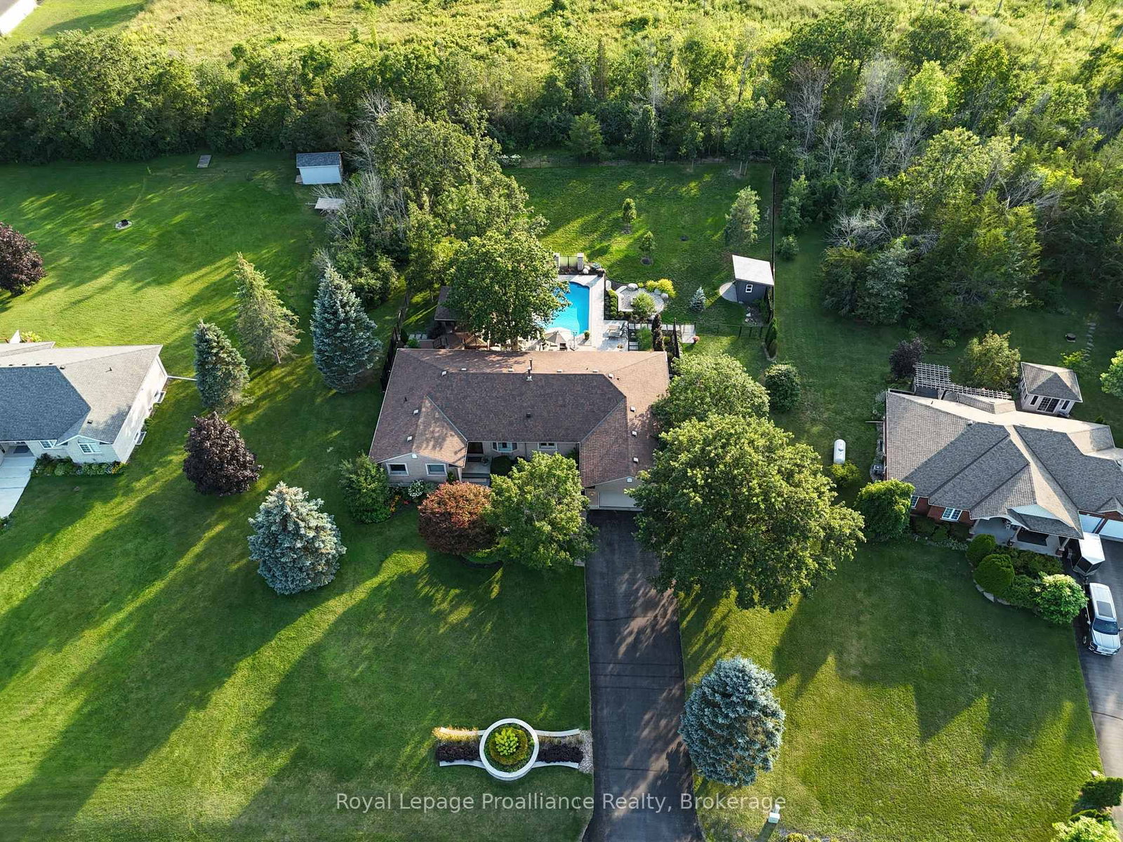 100 Bay Breeze Street • Prince Edward County, ON photo 2