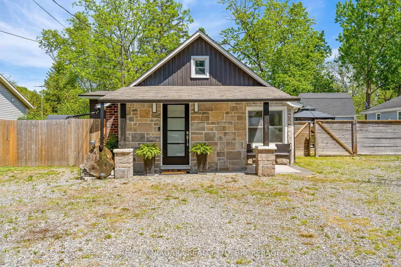 home for sale on 498 North Mill Street