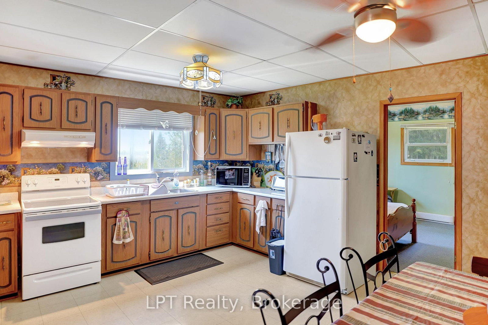 621 Huron Road • South Bruce Peninsula, ON photo 13