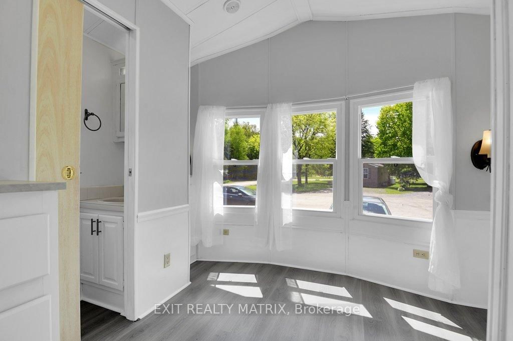 1376 Tigerlily Private • Ottawa, ON photo 14