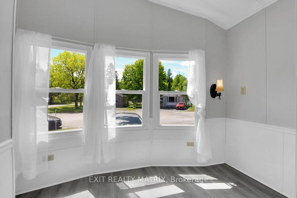 1376 Tigerlily Private • Ottawa, ON photo 15