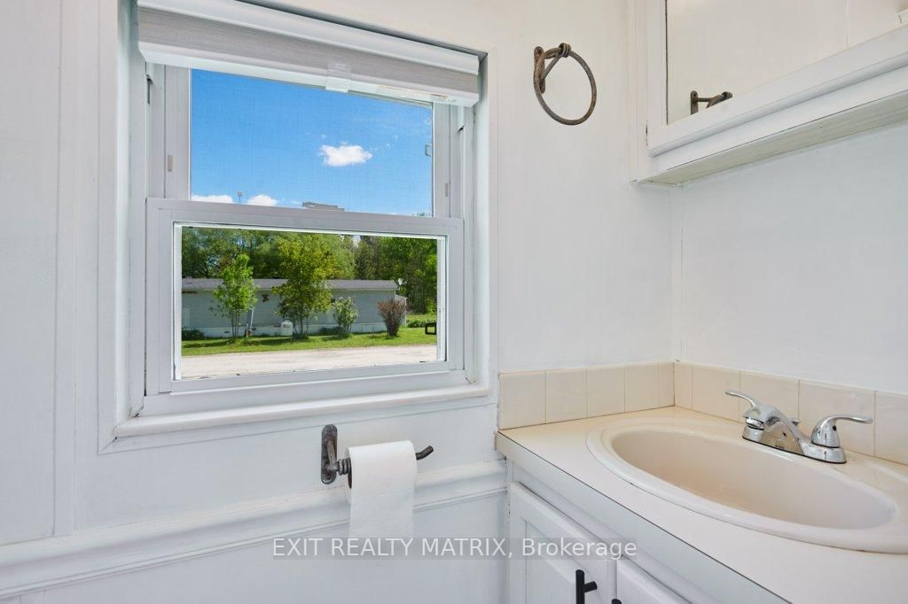 1376 Tigerlily Private • Ottawa, ON photo 18
