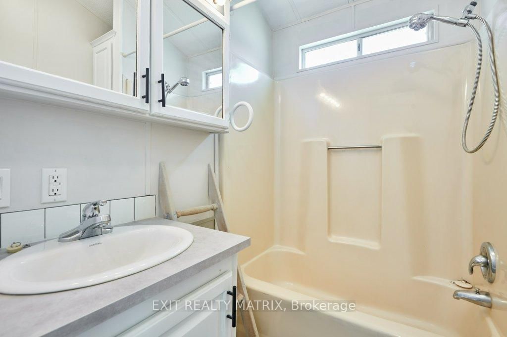 1376 Tigerlily Private • Ottawa, ON photo 23