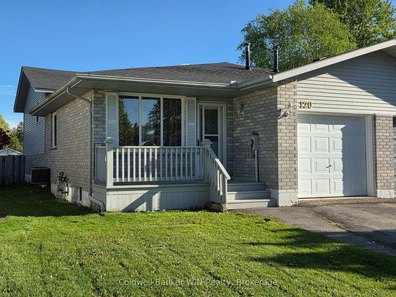 home for lease on 120 Melissa Crescent
