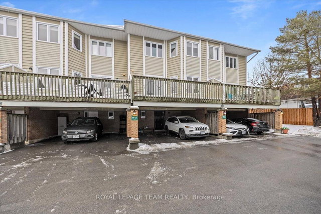 1137 Chimney Hill Way