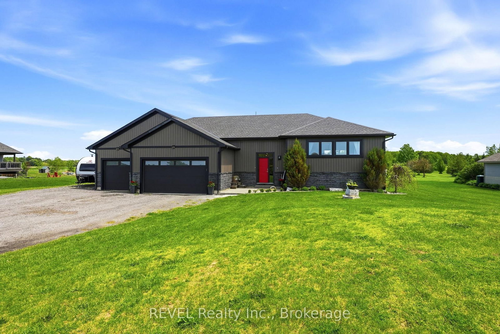 221 Farr Street • Pelham, ON photo 1