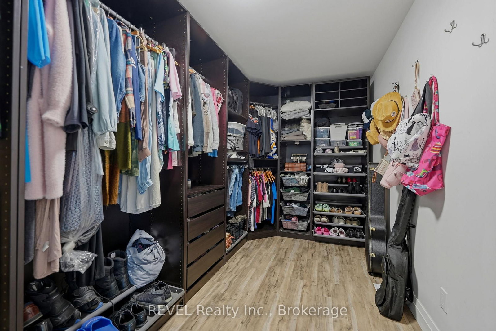 221 Farr Street • Pelham, ON photo 22