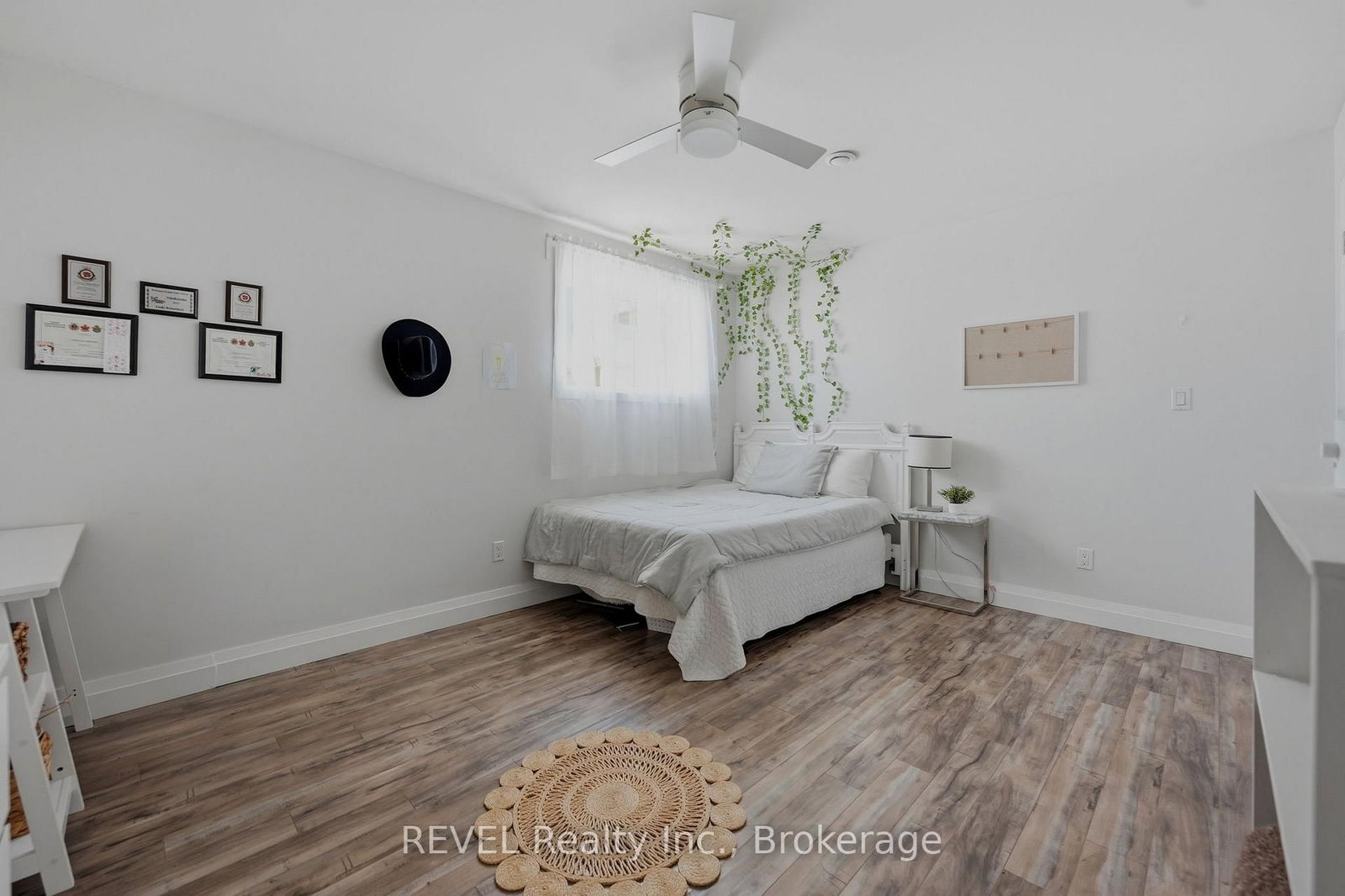 221 Farr Street • Pelham, ON photo 33