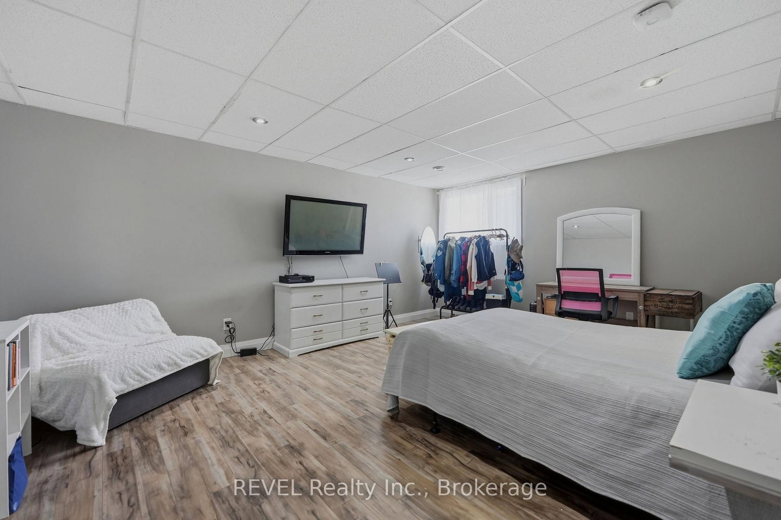 221 Farr Street • Pelham, ON photo 34