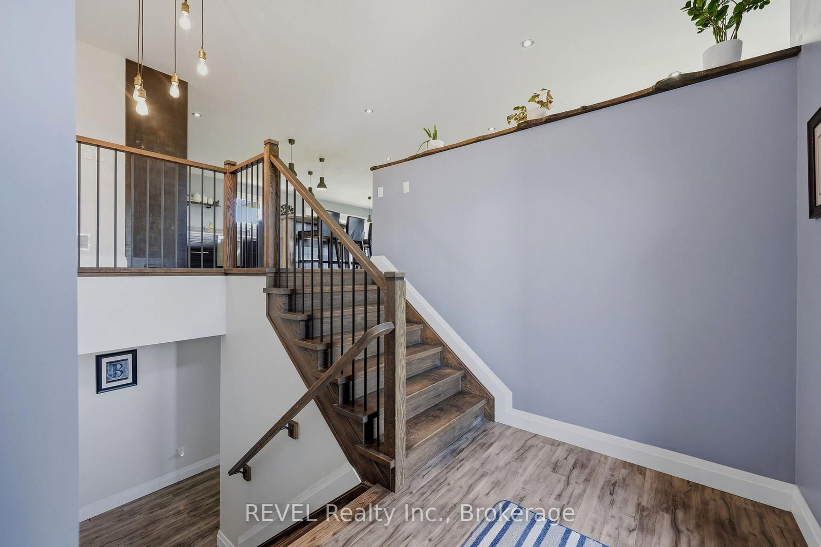 221 Farr Street • Pelham, ON photo 6