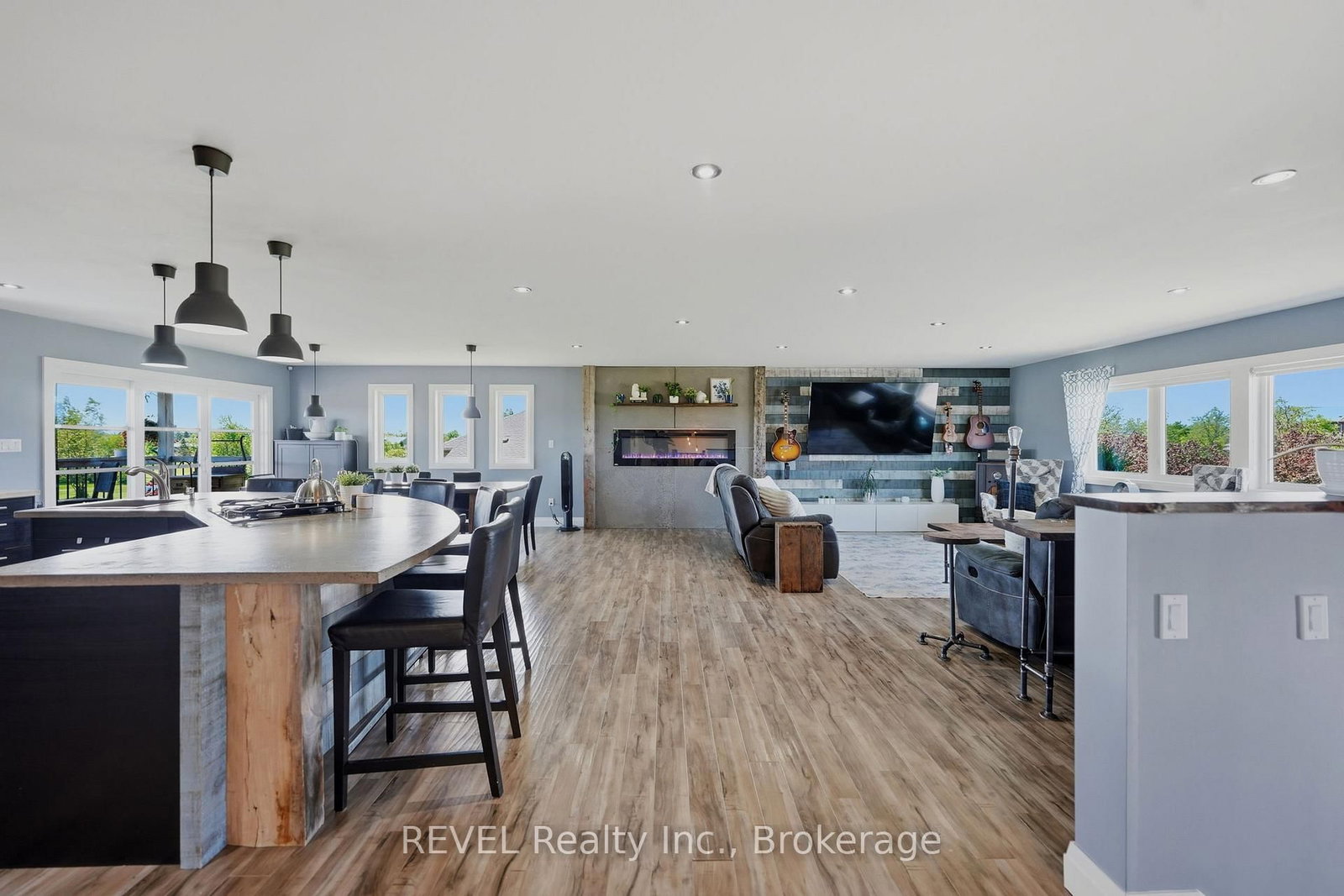 221 Farr Street • Pelham, ON photo 8