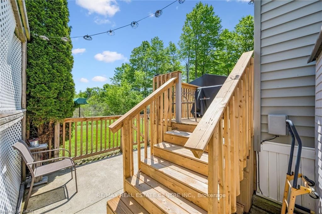 56 Ash Avenue • Puslinch, ON photo 18