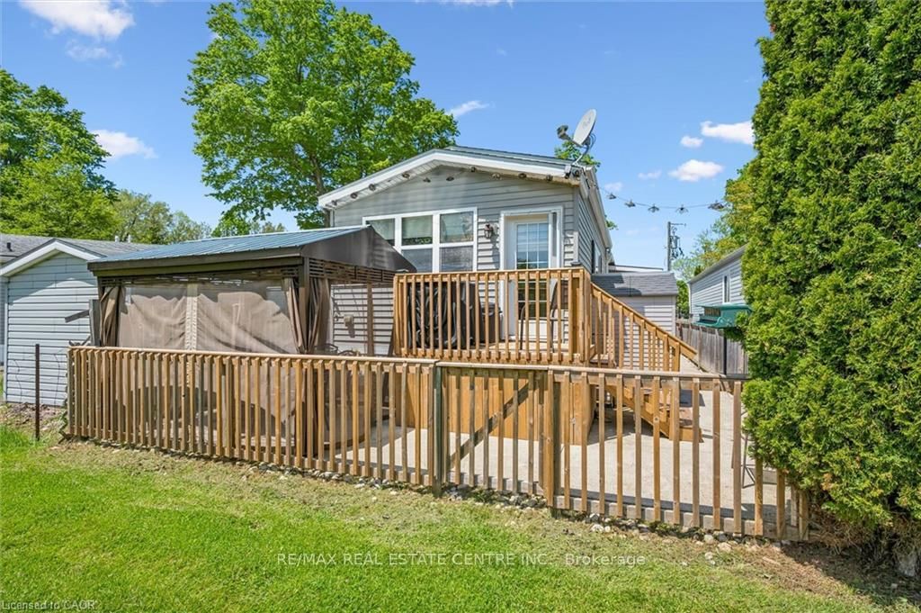 56 Ash Avenue • Puslinch, ON photo 23