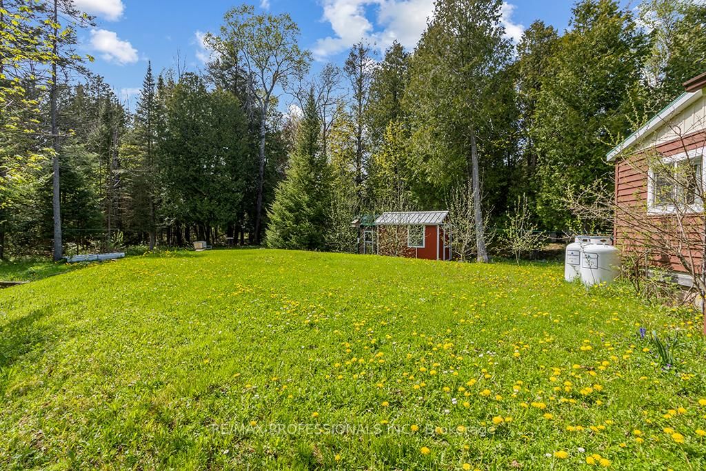 23 Woodstock Avenue • Northern Bruce Peninsula, ON photo 27