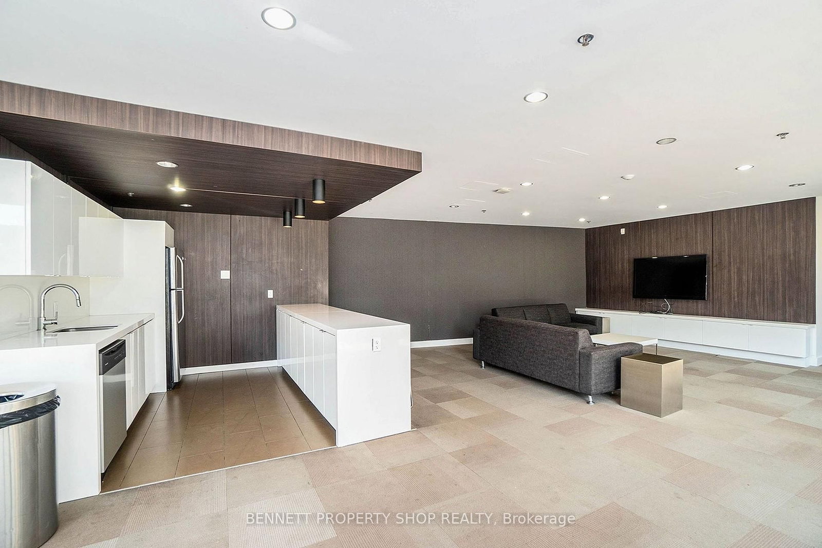 360 McLeod Street • #507 • Ottawa, ON photo 13