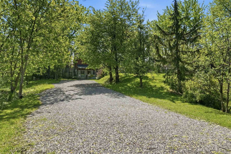 227 GLANCASTER Road