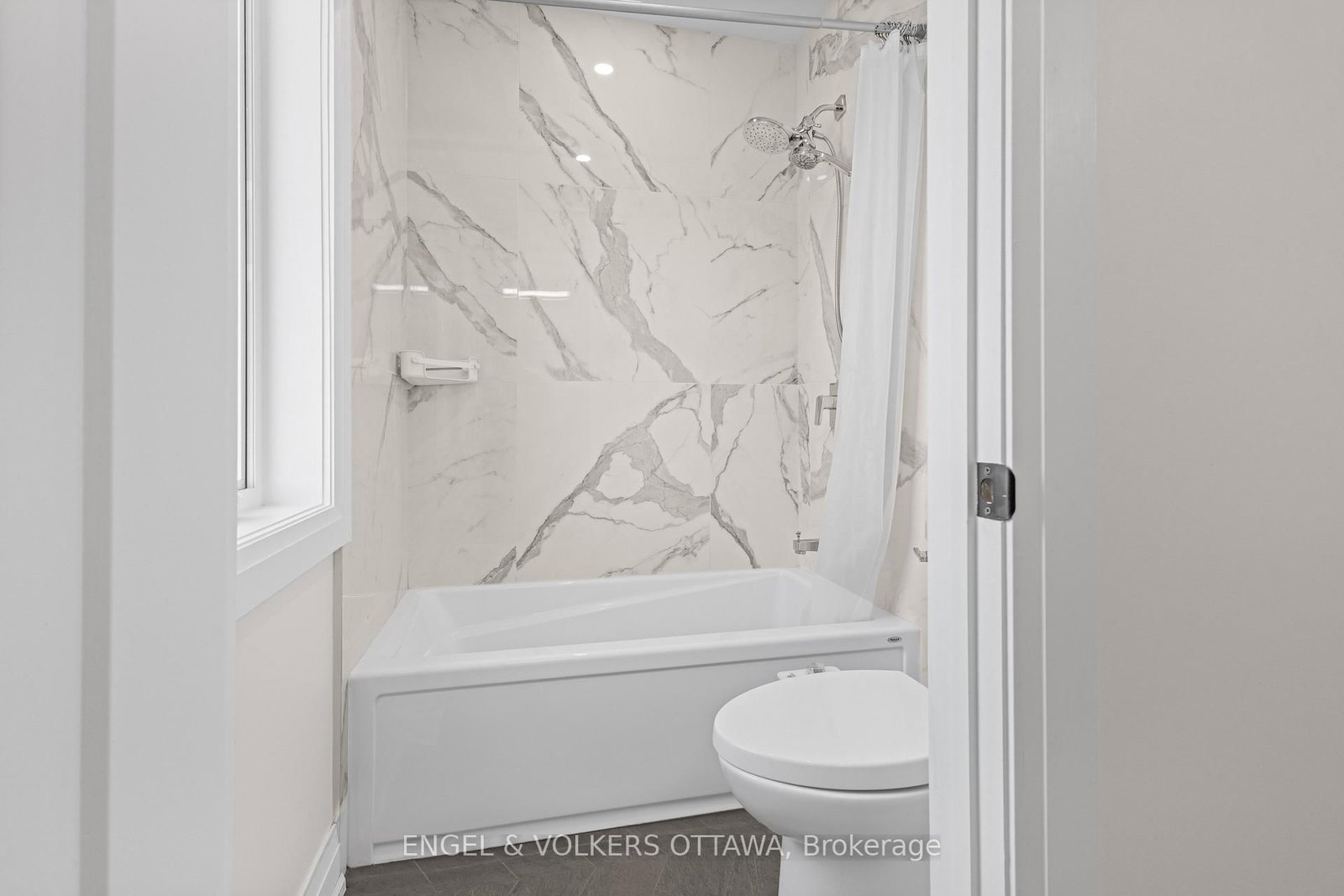 736 Sherbourne Road • Ottawa, ON photo 41