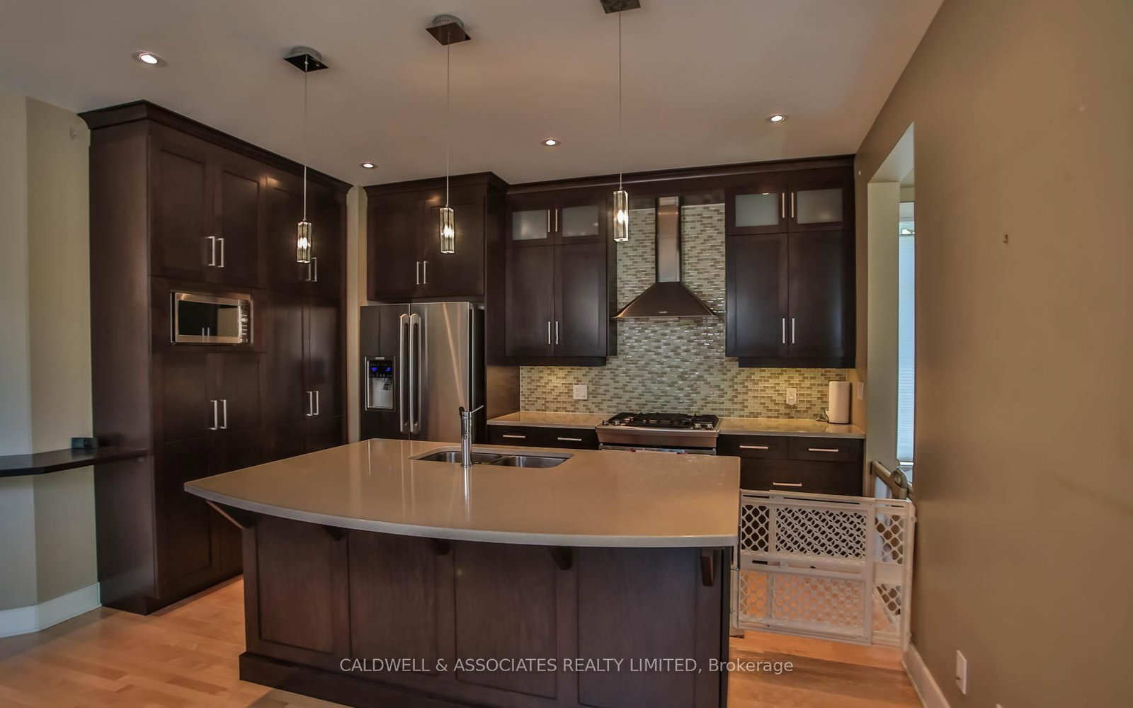 158 Marlborough Avenue - Photo 8