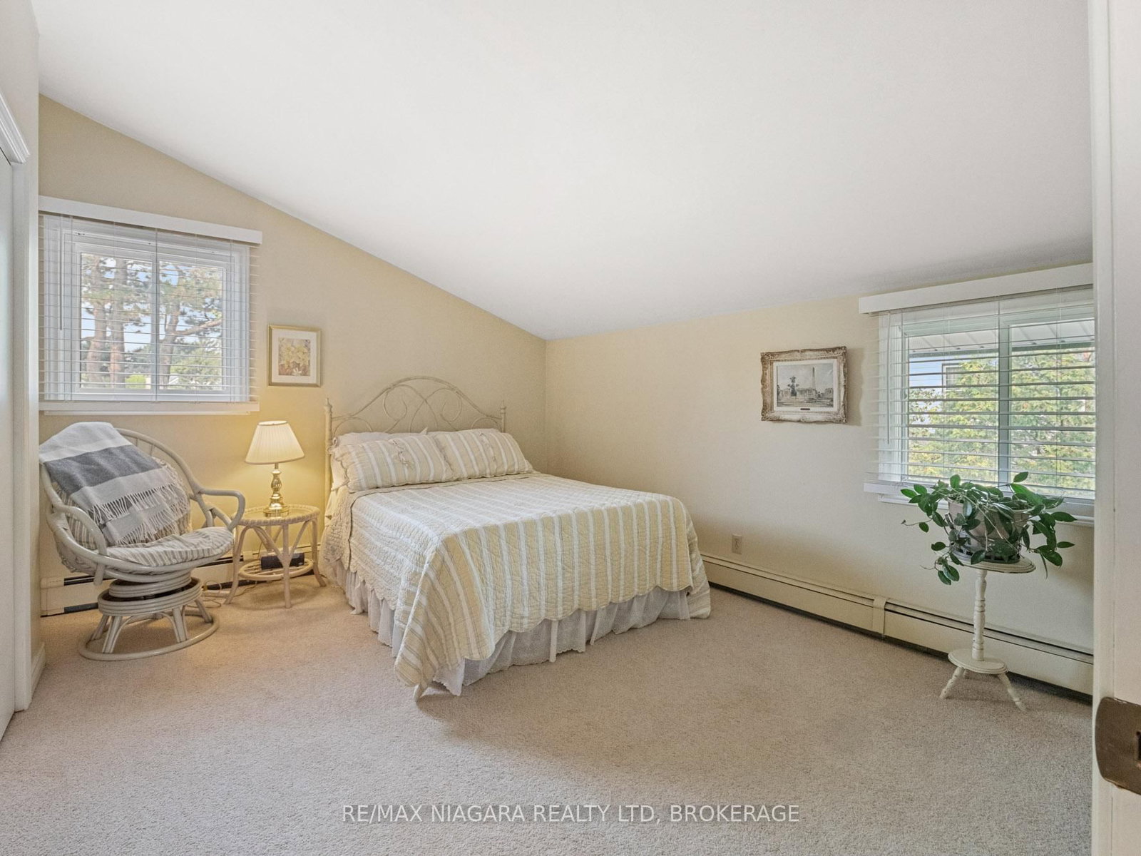 735 Niagara Boulevard • Fort Erie, ON photo 29
