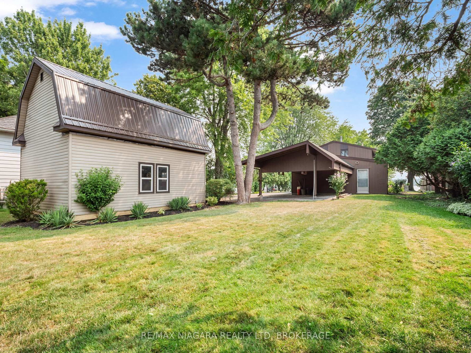735 Niagara Boulevard • Fort Erie, ON photo 37