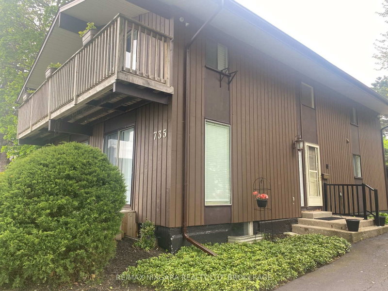 735 Niagara Blvd photo 5