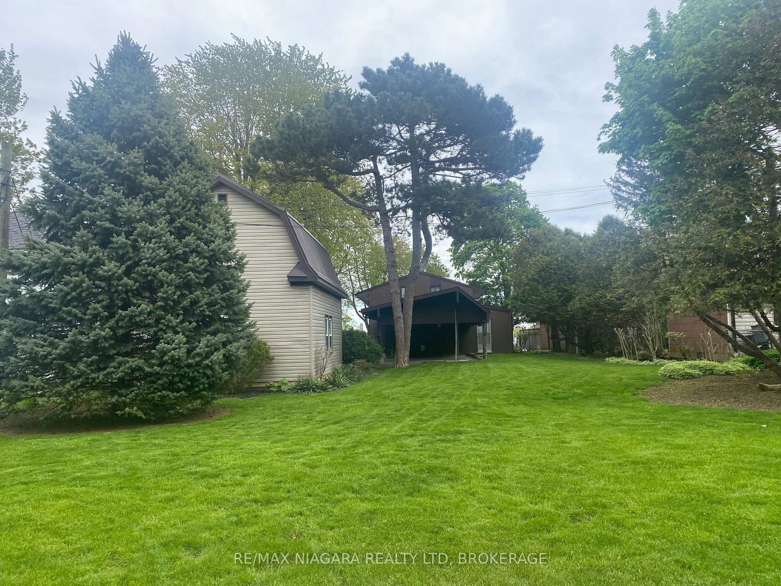 735 Niagara Boulevard • Fort Erie, ON photo 6