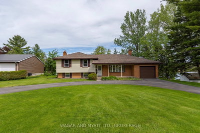 87 RIVER Road • Greater Napanee, ON photo 3